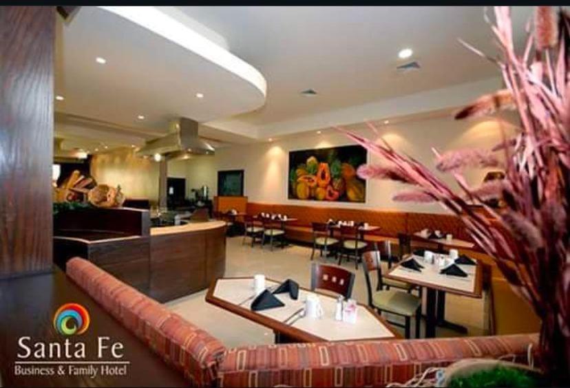 Hotel Santa Fe Camargo 외부 사진